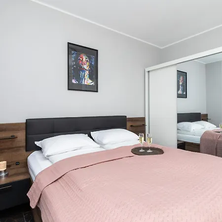 Apartamenty Nadbrzezna 250 M Do Plazy By Noclegi Renters Gaski  Exterior photo