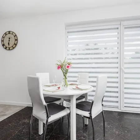 Apartamenty Nadbrzezna 250 M Do Plazy By Noclegi Renters Gaski  Exterior photo
