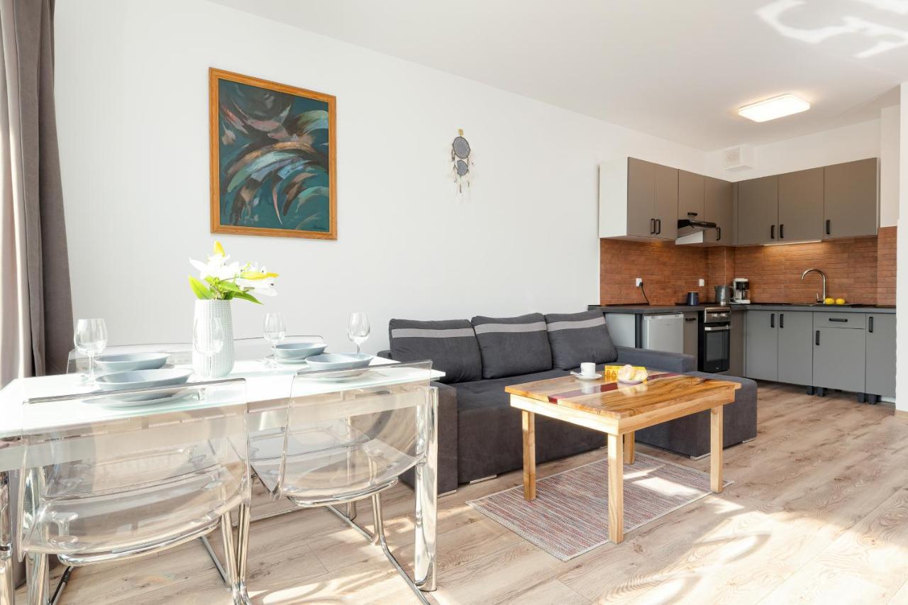 Nadbrzezna 250 M Do Plazy By Renters Apartment