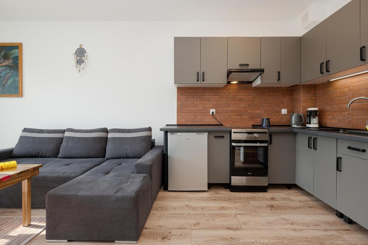 Nadbrzezna 250 M Do Plazy By Renters Apartment