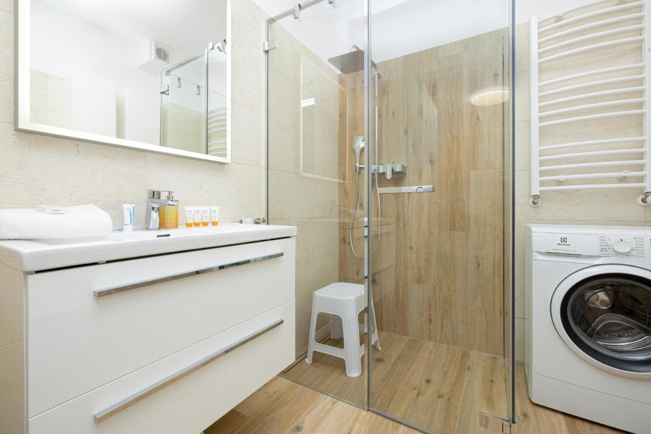 Apartment Nadbrzezna 250 M Do Plazy By Renters *