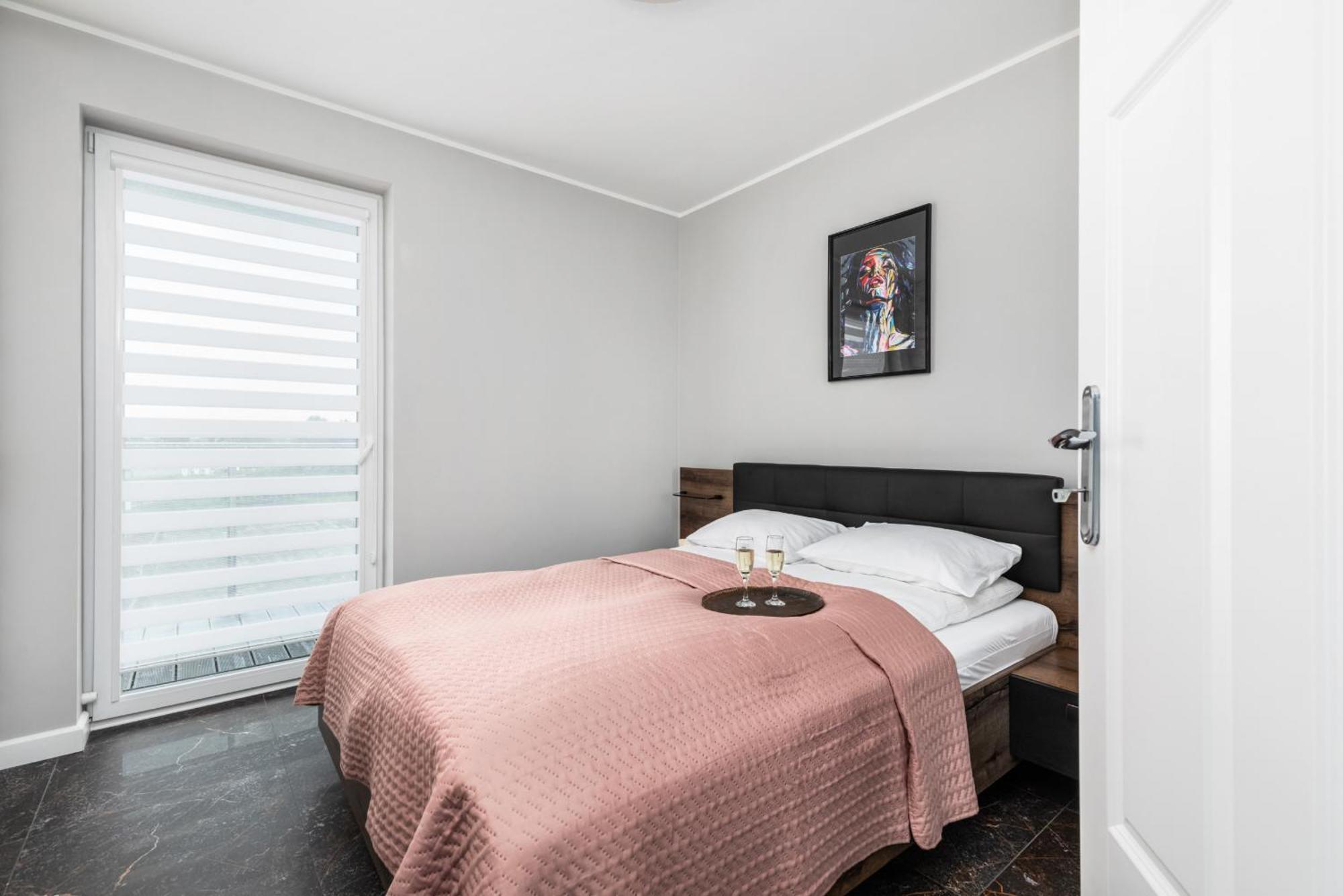 Nadbrzeżna By Renters Apartament Gąski