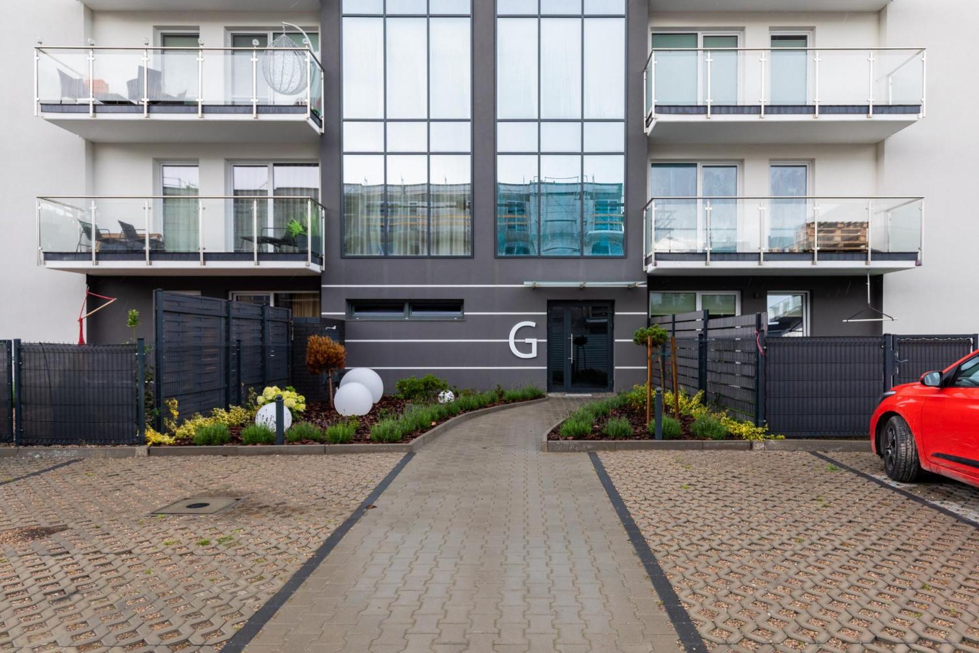 Apartment Nadbrzezna 250 M Do Plazy By Renters